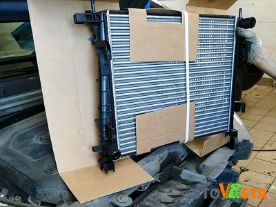 Радиатор охлаждения (с кондиционером)  Vesta, Vesta NG, XRay  (1.6/1.8 16V, 2WD)- замена